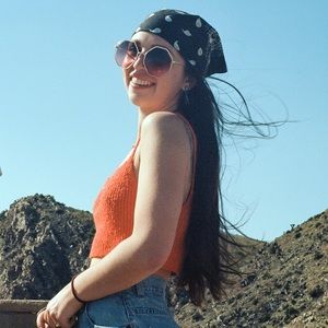 Meet your Posher, Sierra